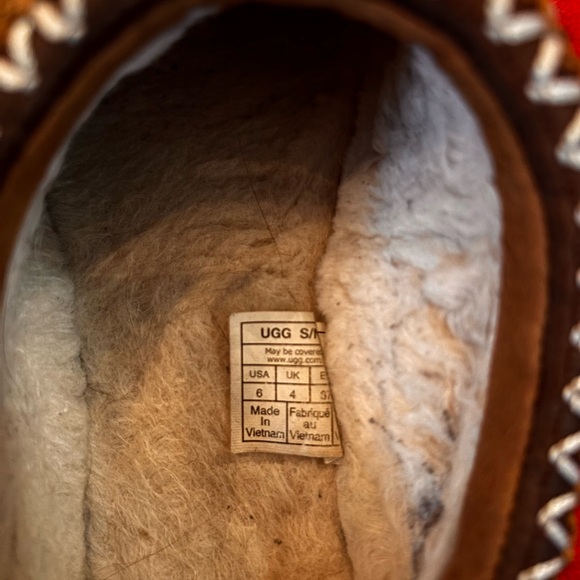 UGG Tasman Slipper - Picture 3 of 5